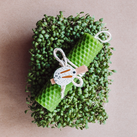 Gruba świeca słupkowa zielona - świeża zieleń | Naturalna świeca z wosku pszczelego | 100% wosk pszczeli