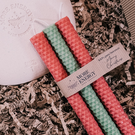 3 świece stołowe ciepła czerwień - świeża zieleń | Naturalne świece z wosku pszczelego | 100% wosk pszczeli