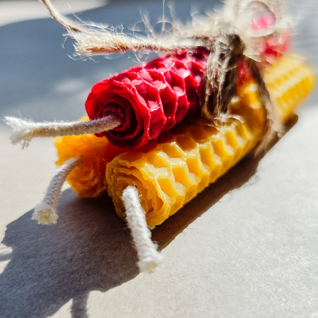 Zestaw Kreatywność | 3 małe świece | Kolorowe świece z naturalnego wosku pszczelego | 100% wosk pszczeli